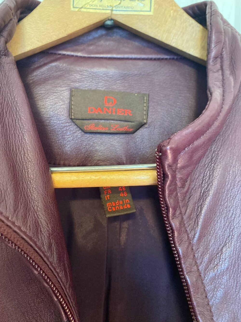 Vintage Danier Canadian Italian Leather Jacket Zip Front Plum Burgundy Coat L - Picture 5 of 6